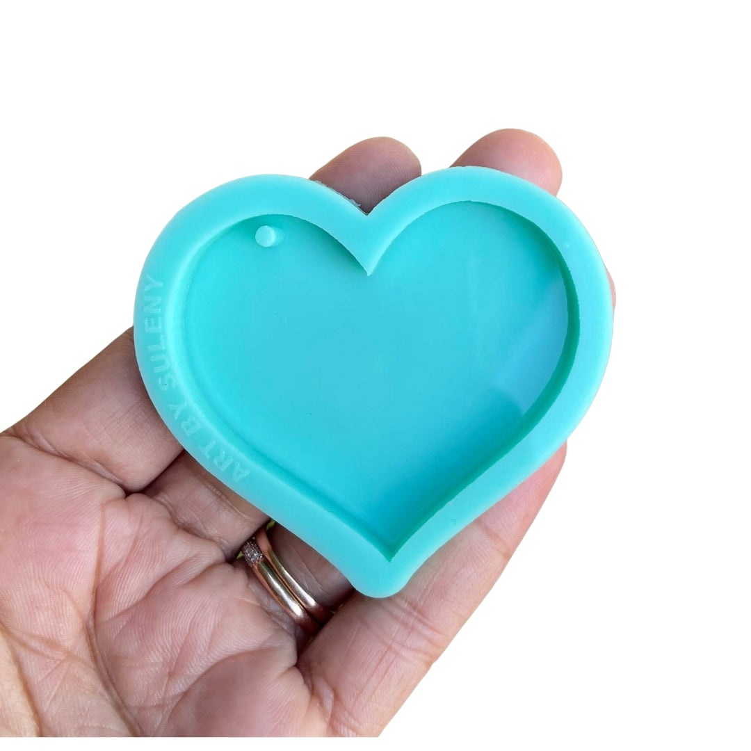 Scallop Heart Keychain Mold Scallop Heart Keychain Mold