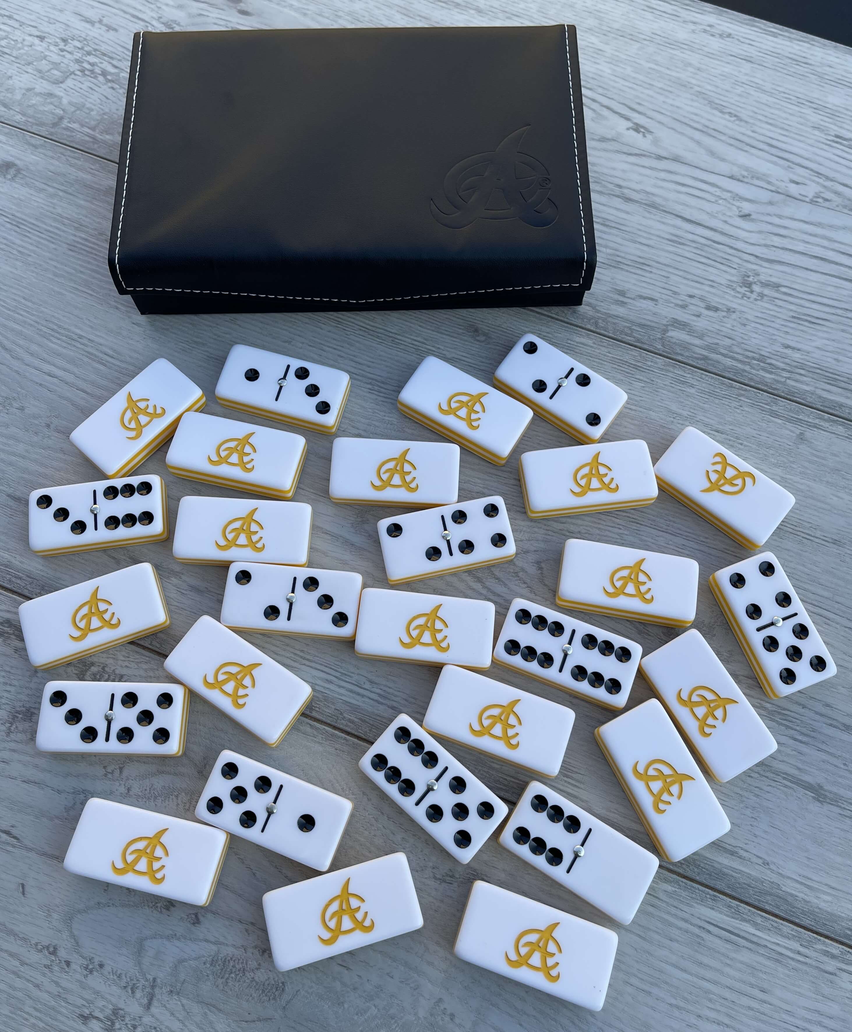 Aguilas Cibaeñas Dominican Jumbo Professional Acrylic Domino Set With