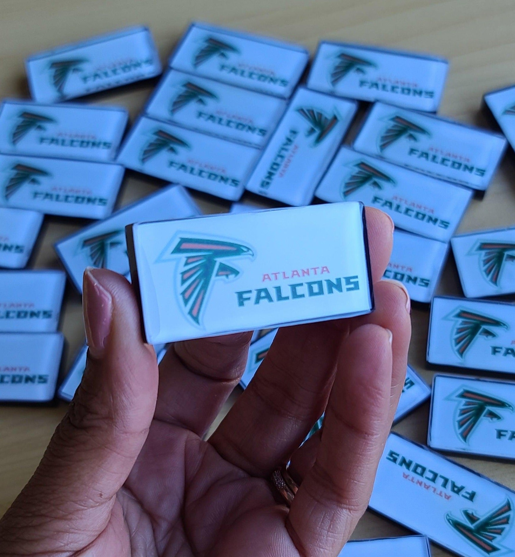 Atlanta Falcons NFL Custom Domino Set / Falcons Resin Dominoes / All Teams Customized - Art By Suleny Craft Store LLC